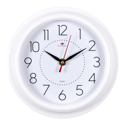 Часы 21 век 2121 пластик (21*21)