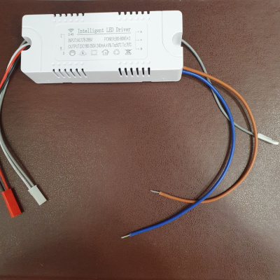 Драйвер 2,4G (60-80W)*2 для светодиодных акриловых св-в Lampa (180-250V 240mA) 