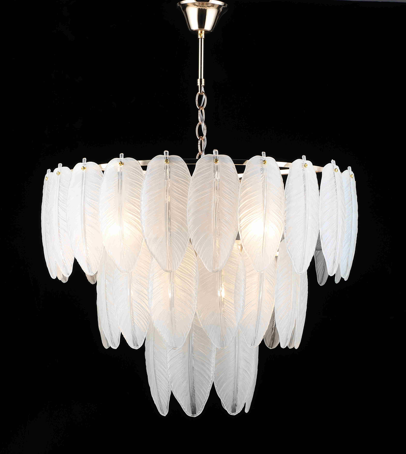 Хрустальные люстры снова в моде! Хрустальные люстры снова в моде!