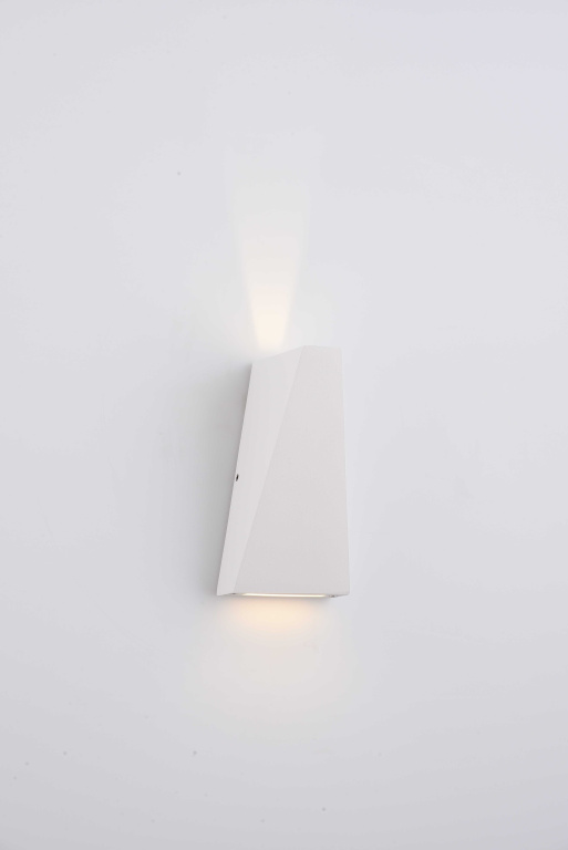 Светильник настенный F1204 WT LED2*3W 