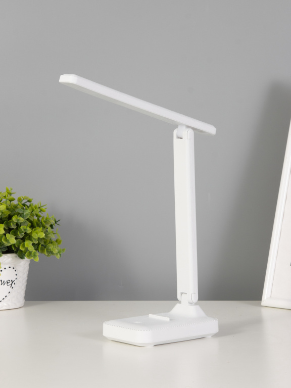 Светильник св/д "УНО" 4W наст./аккум.USB 2700K-6000К