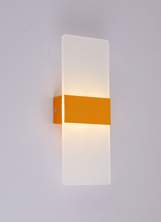 Светильник настенный F1008 GD 10W 3K-4K-6K 100*40*270