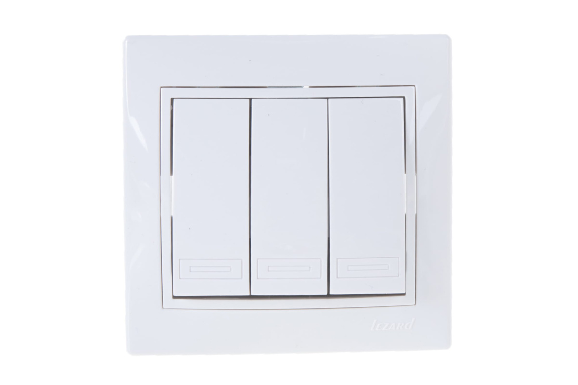 Выключатель 3-кл.  Мира белый  Lezard
