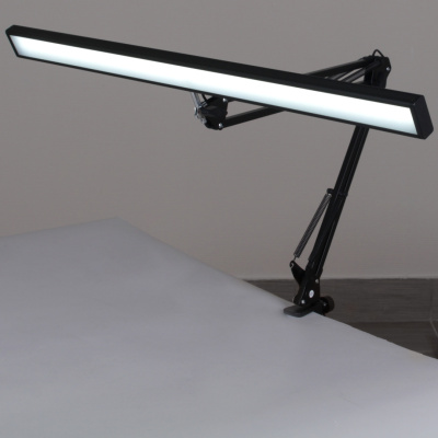 Светильник св/д настольный S270000 WT 24W 