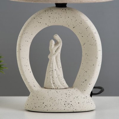 Настольный светильник"Пара" Е14 бежевый