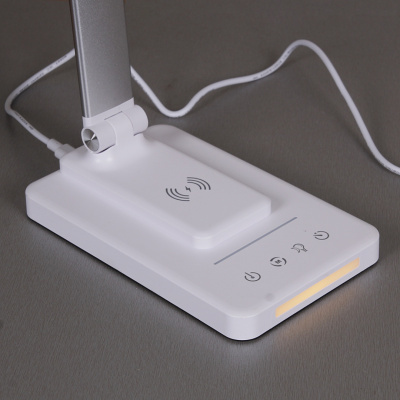 Светильник св/д настольный S205501-01 WT 8W б/пров зарядка, USB