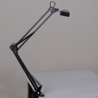 Светильник св/д настольный S270000 WT 24W 