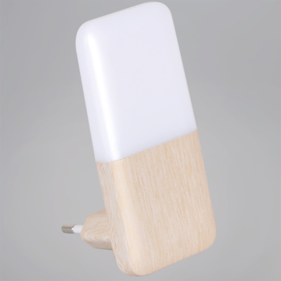 Ночник АЙСБЕРГ ЗОЛОТОЙ S233302 с фотосенсором 0,5W 220V 95*47 