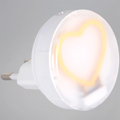 Ночник СЕРДЦЕ S202300 с фотосенсором 0,5W 220V 50*50*47 Ночник СЕРДЦЕ S202300 с фотосенсором 0,5W 220V 50*50*47