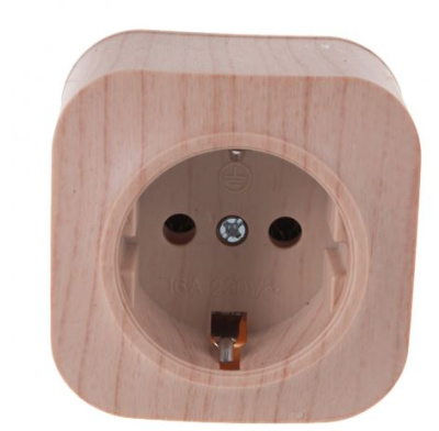 Розетка 1м. с/з ОУ IONICH (UNIVersal) Сосна