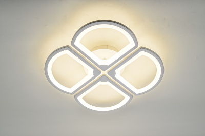 Люстра светодиодная L320131-4 LED с пультом 112W  