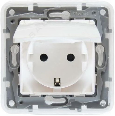 Розетка мех.1м с/з с крышкой IP44 СУ Legrand ETIKA  бел